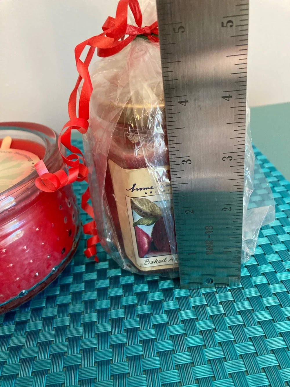 New Candles - Set of 2 - Baked Apple Pie and Cinnamon Apple